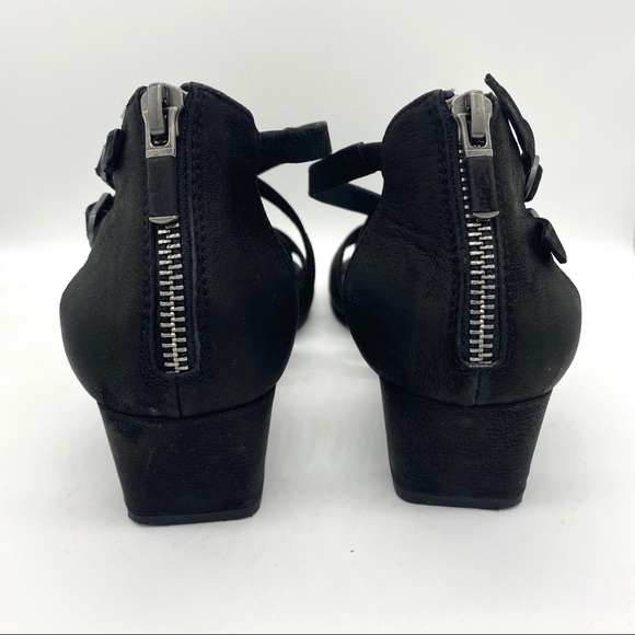 Eileen Fisher nubuck Kyra block-heel sandals - Picture 4 of 6